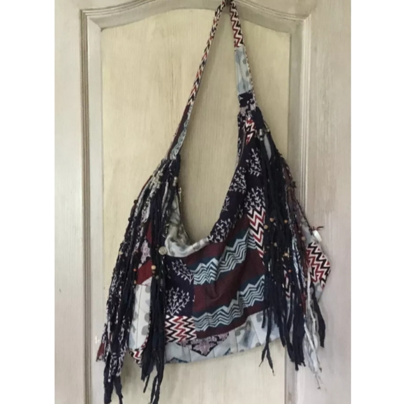 Free People X Brenda Knight Road Trippin Fringed Beaded Shoulder Bag  Blue Multi - Picture 3 of 13